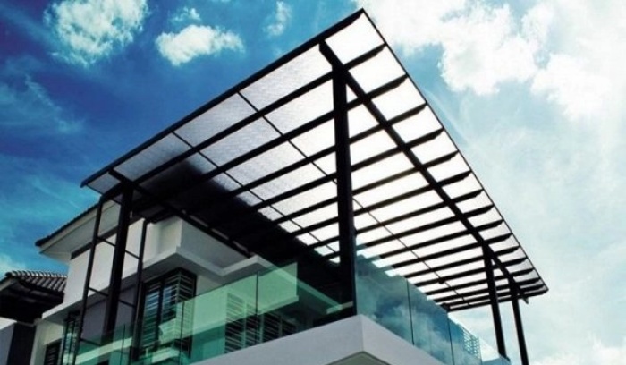 Nhựa polyester trong suốt