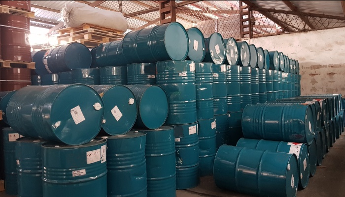 Nhựa polyester 8201